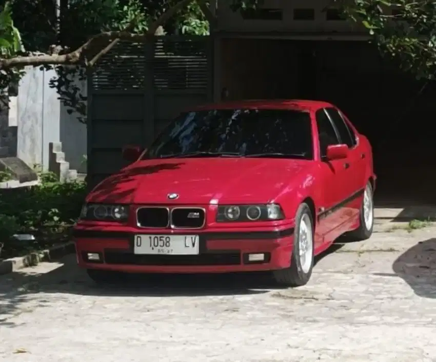 Dijual mobil kesayangan BMW E36 M52 AT 1995