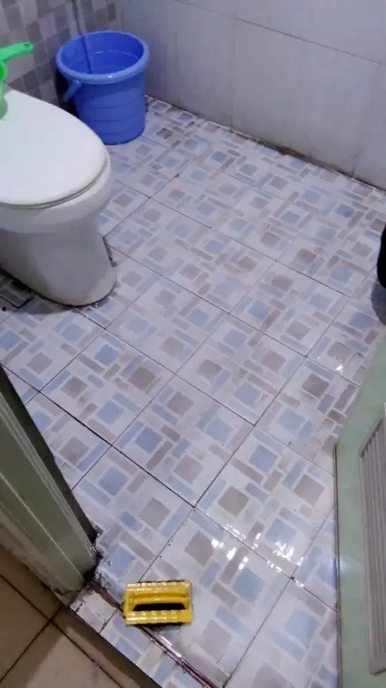 Jasa Poles Lantai Marmer,Granit,Vinyl dll