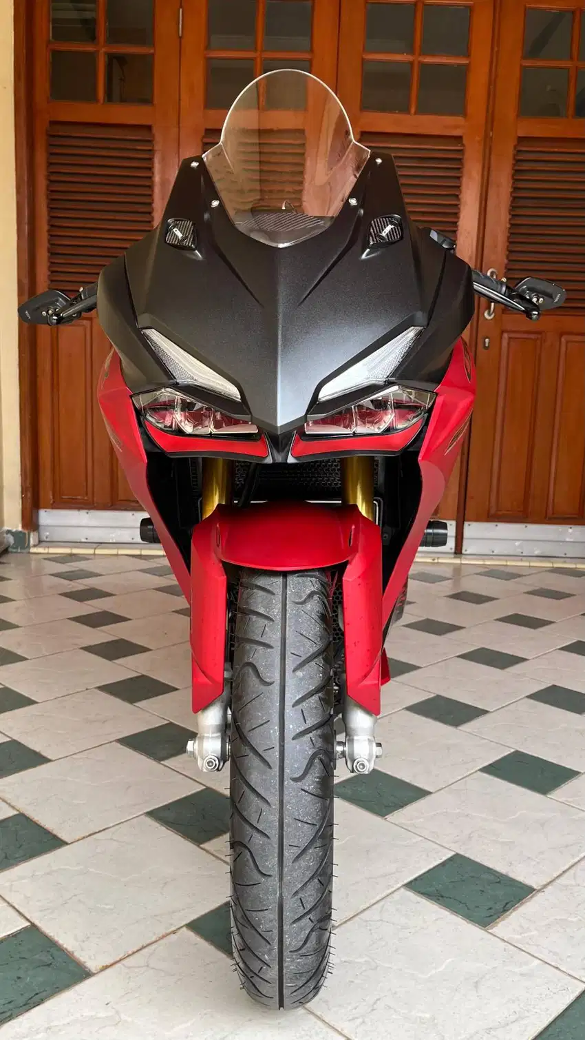 For sale HONDA CBR 250 RR ABS SP QS 2021 like new low KM