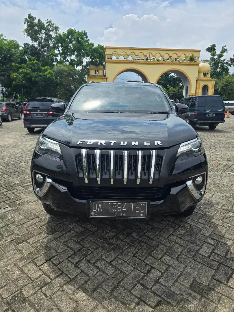 Toyota Fortuner SRZ 2.7 Bensin 2017