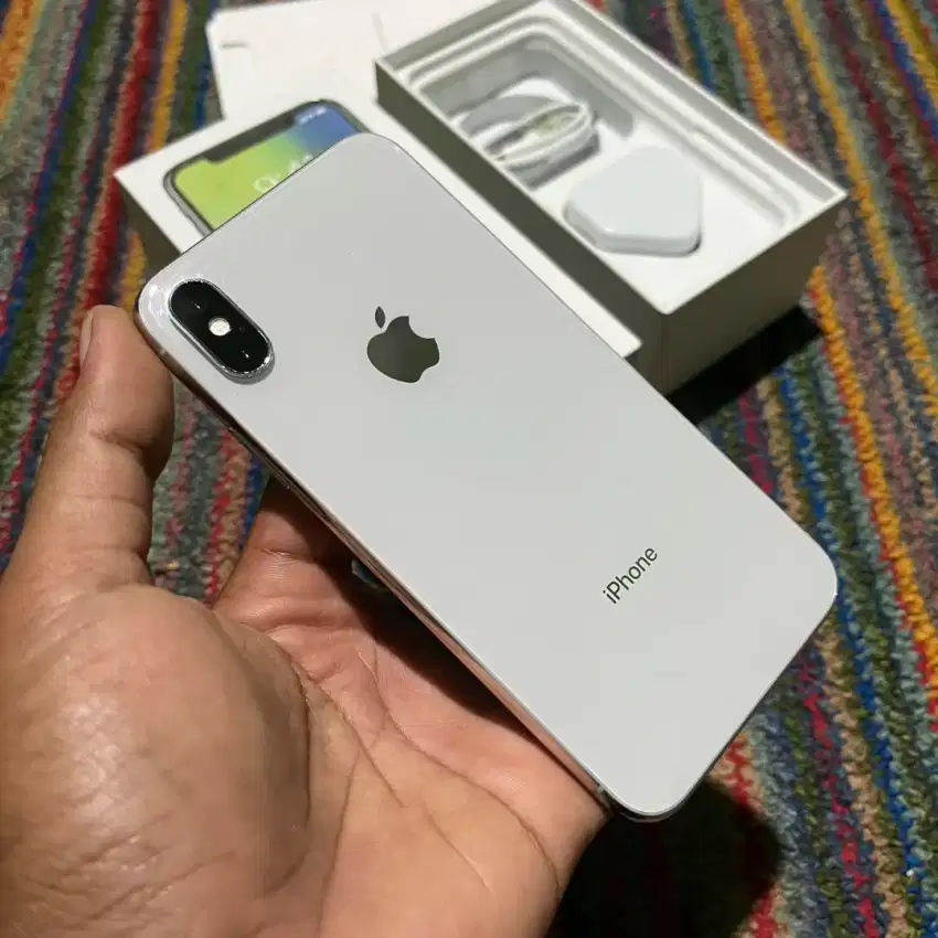 IPHONE X 256GB INTER