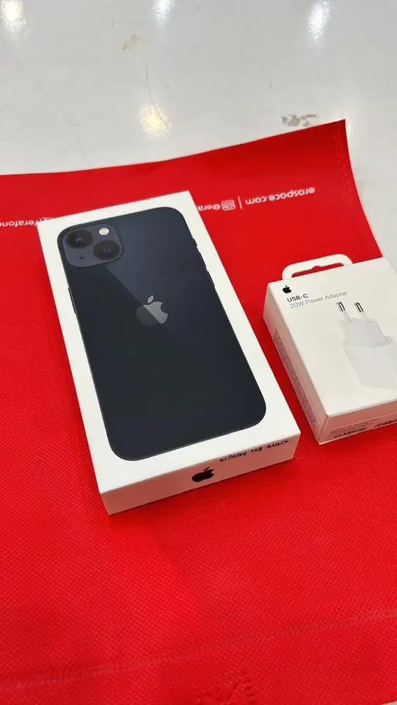 Ready iphone 13 midnight 128gb