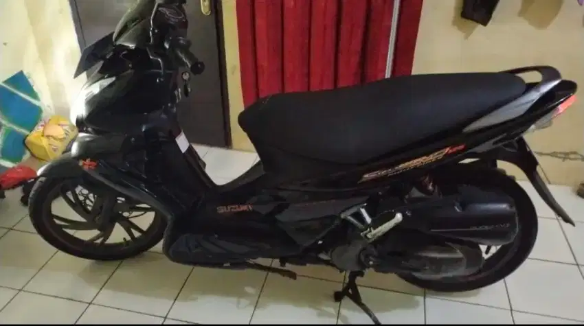 Di Jual Motor Standart Suzuki Skywave 125cc