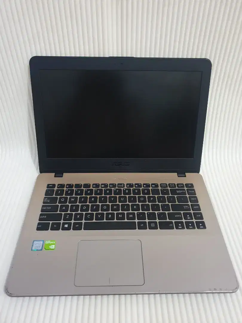 Laptop Asus Vivobook Intel Core i7 8850u - RAM 16GB - Gaming