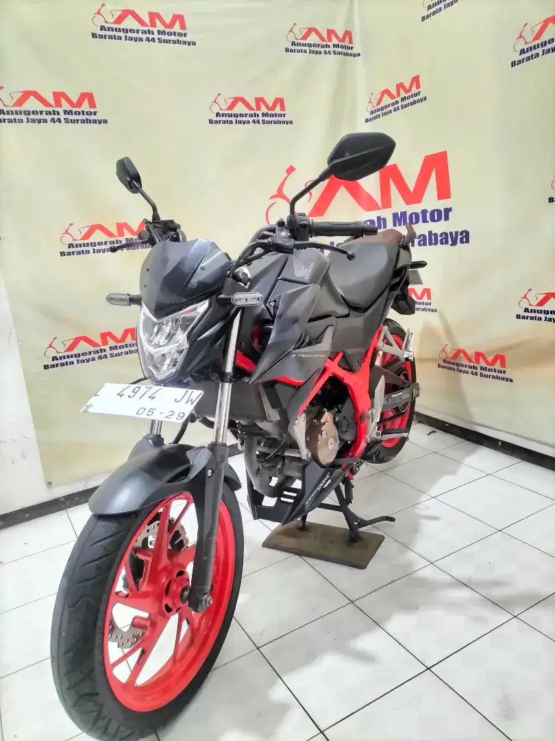 Bergaransi Honda CB 150 SE Tahun 2019 warna Hitam doff