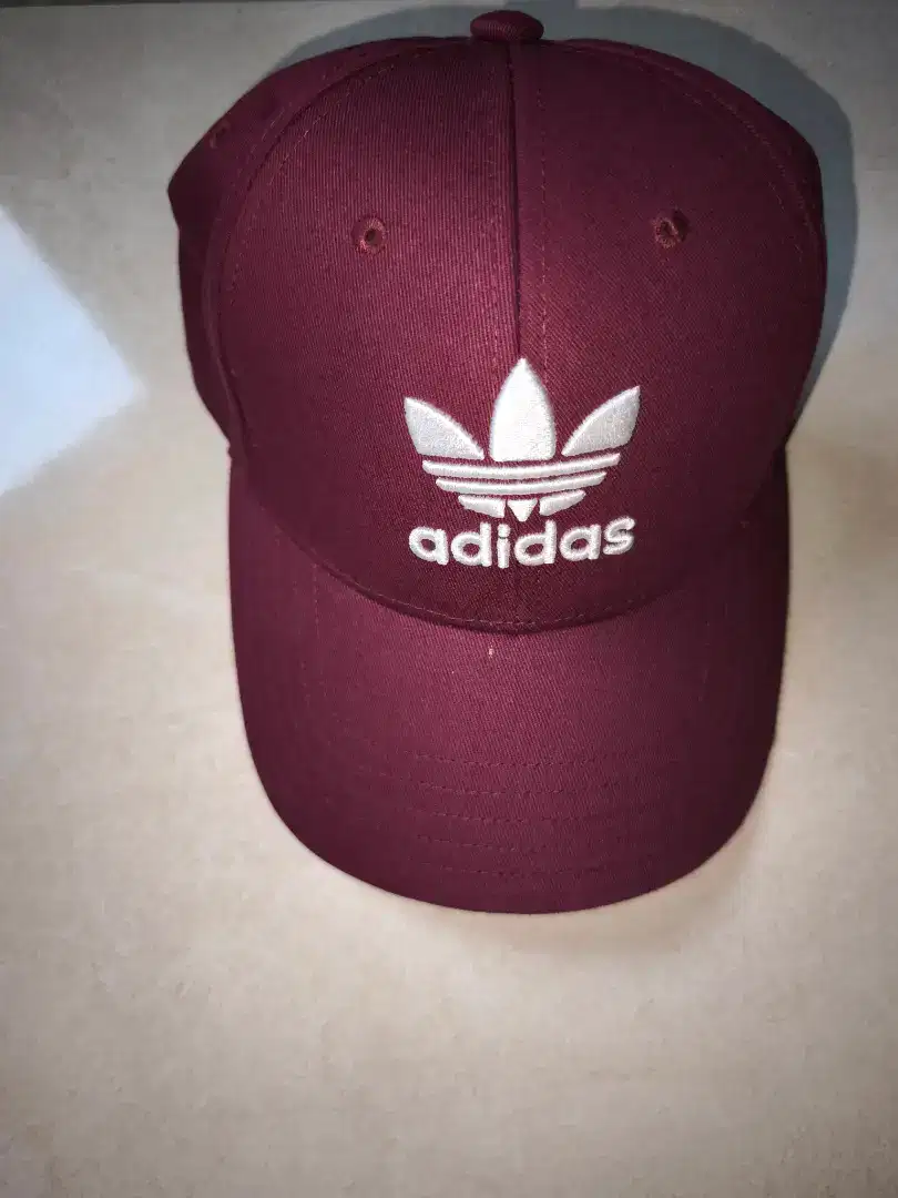 Adidas topi maroon original