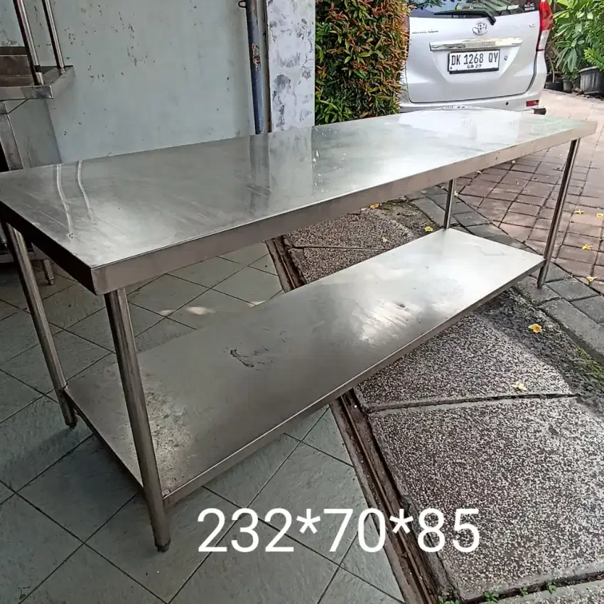 Meja kerja stainless