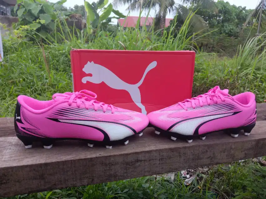 Sepatu Bola Puma Original Size 42