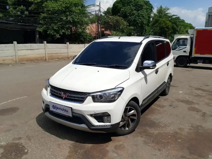 DP Rendah Wuling Confero S 1.5 L Lux Bensin-MT 2019 BSISJS CRS