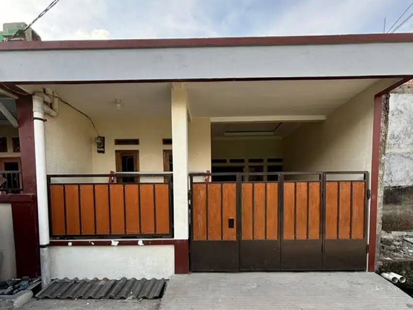 Rumah Minimalis Akses Dekat ke Stasiun Cikarang 560jtan Nego J-24472