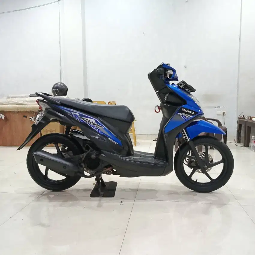 Honda Beat 2013 B Timur