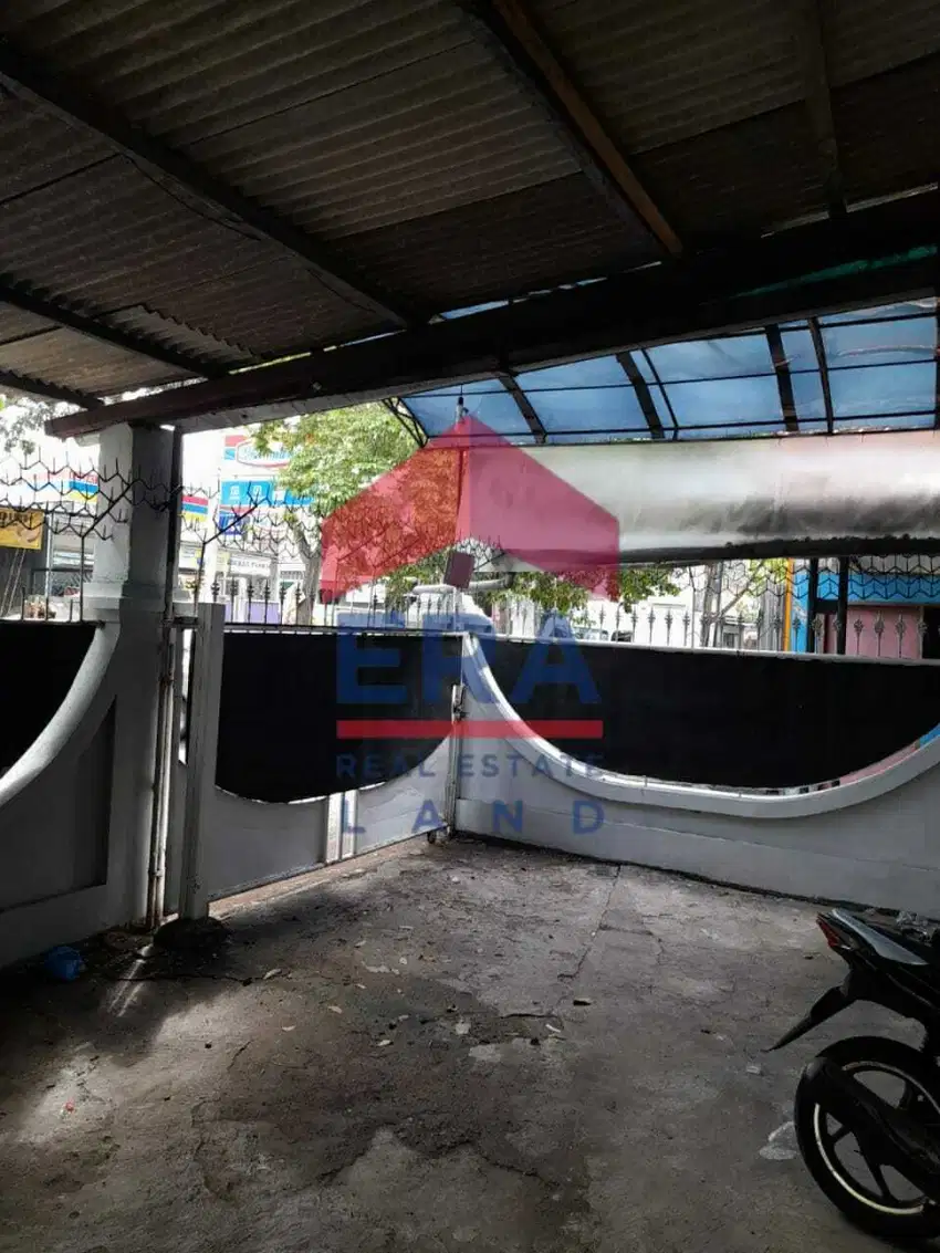 Dijual Rumah di Jalan Raya Sulfat Malang