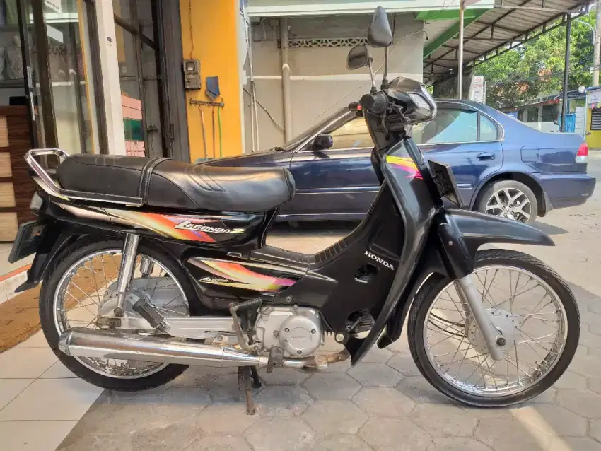 Astrea legenda 2003