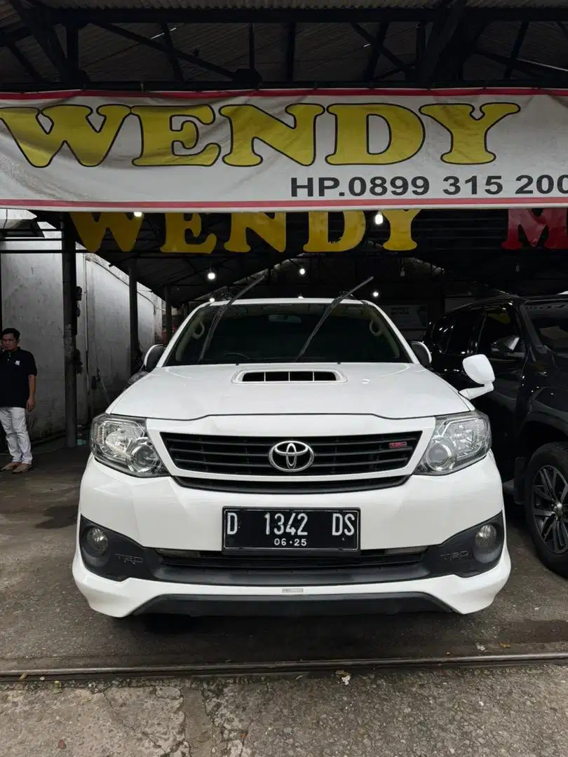 Fortuner VNT TRD A/T 2015