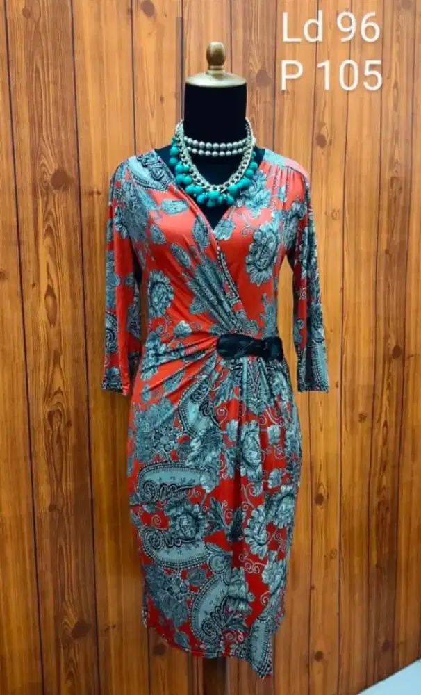 Dress bodycon / Mididress