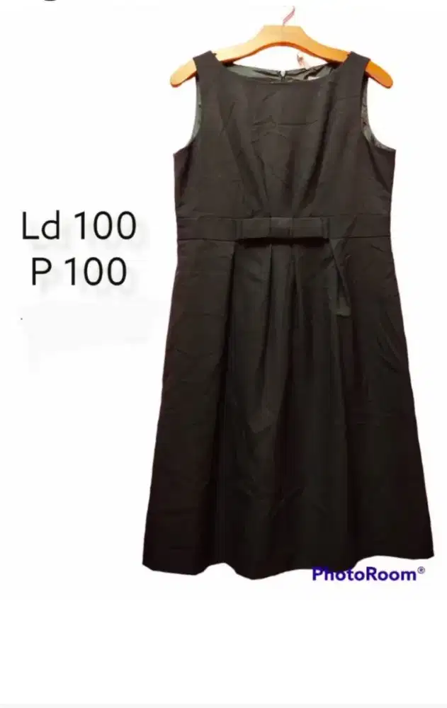 Dress Hitam / Dress Kutung