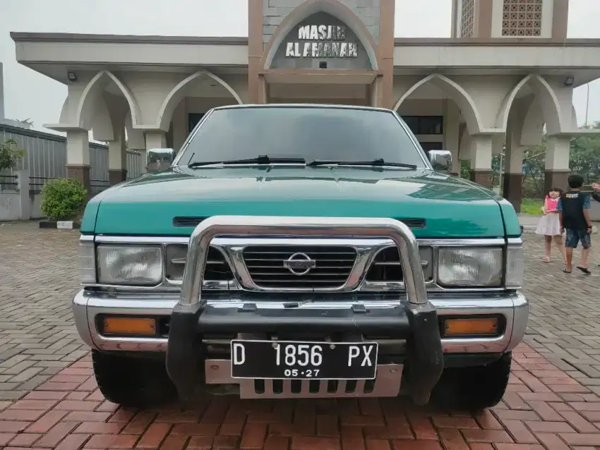 Nissan Terrano 1996 M/T Mulus Sehat Terawat