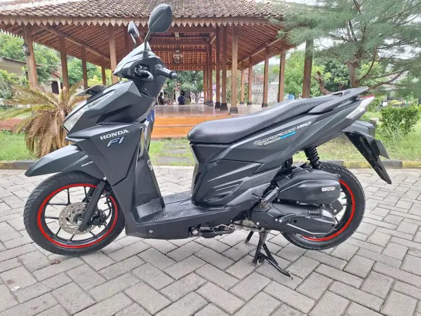 Vario 150 2015 low km istimewa bisa kredit syariah angsuran TERMURAH