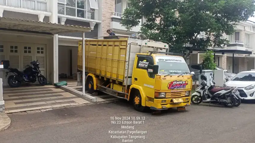 Sewa truk pindahan rumah online 24 jam