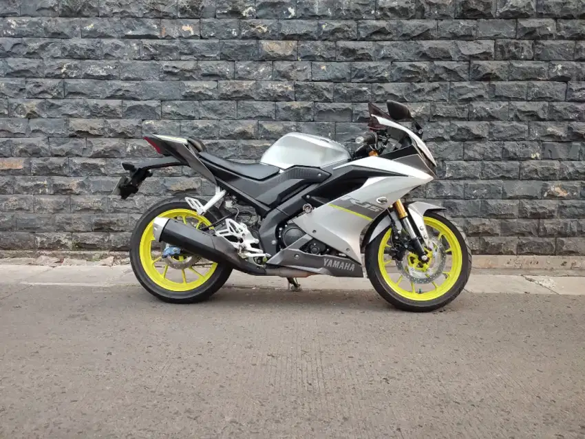 JUAL YAMAHA R15 V3 TAHUN 2021