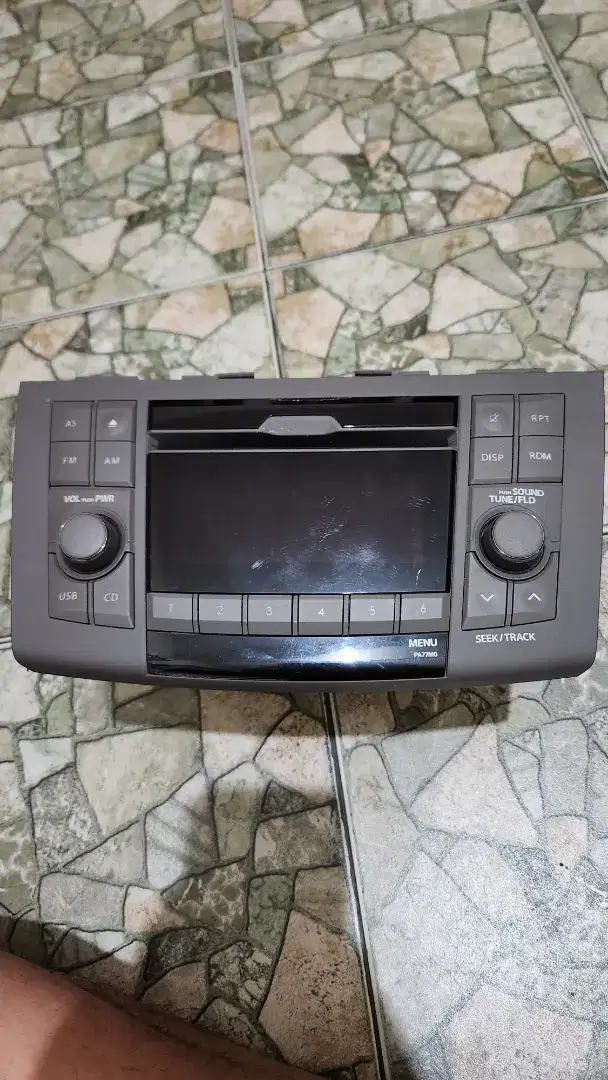 Head Unit Original Suzuki Ertiga