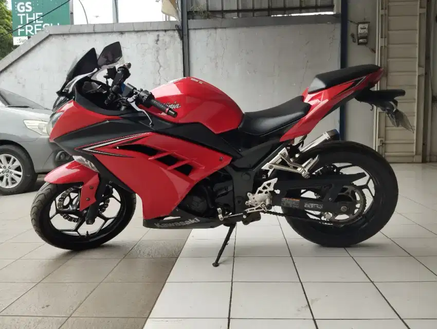 KAWASAKI NINJA 250 FI 2017 CASH KREDIT / CC, TT