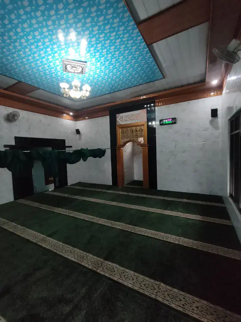 KARPET MASJID BAYAR DI LOKADI