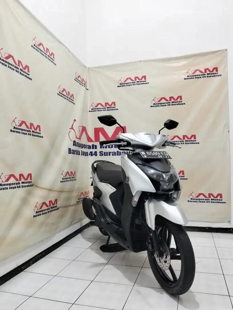 Yamaha mio Gear 125 Aks Tahun 2022 silver