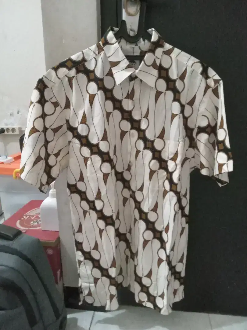 Kemeja hem Batik Keris Fashion size M