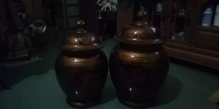 Guci Kayu Cantik