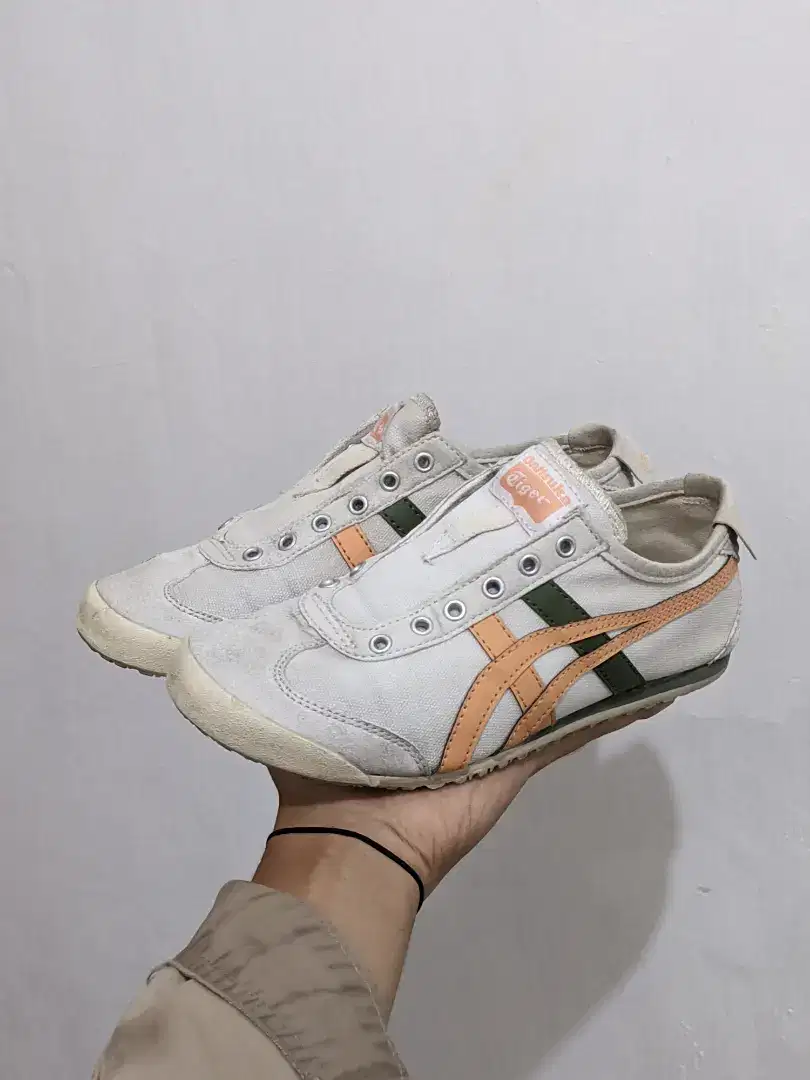 onitsuka tiger size 37