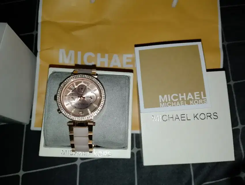 Jual cepat jam Michael kors