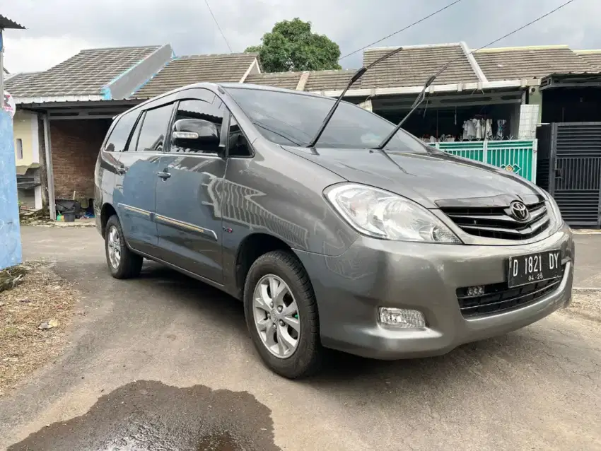 INNOVA DIESEL TIPE G MATIC 2010