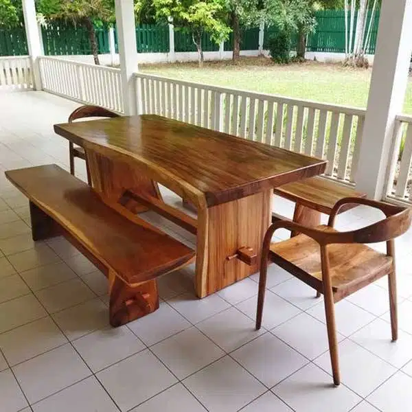 Set Meja Makan Trembesi 2 Bangku Kombinasi 2 Kursi Jati Selly