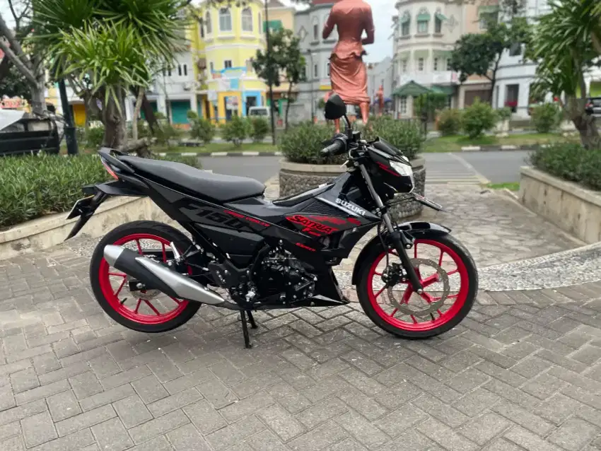 Suzuki satria Fi (2024) Km baru 500 perak