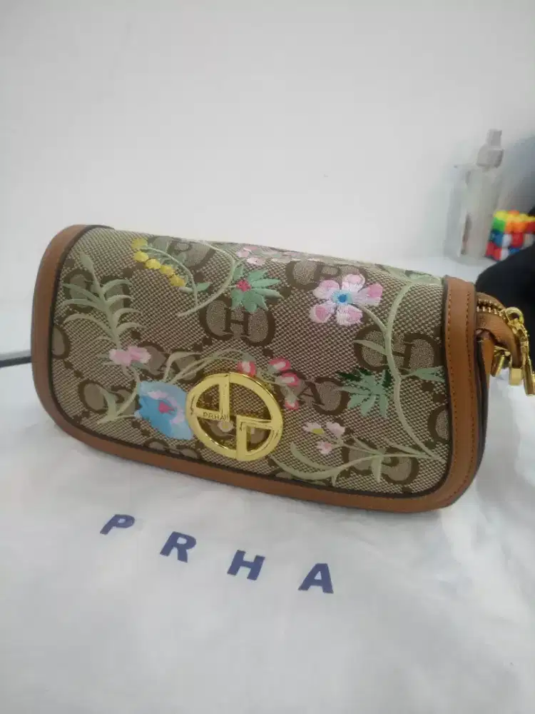 Sling/ Shoulder Bag Praha/PRHA Bordir Asli