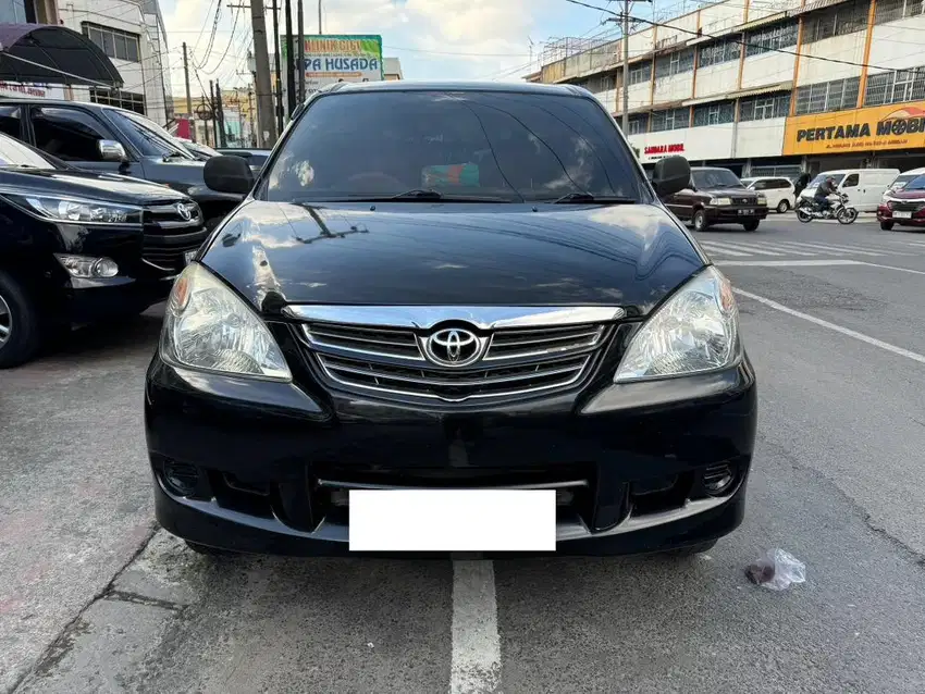 Toyota Avanza 1.3 E Manual 2011 Hitam