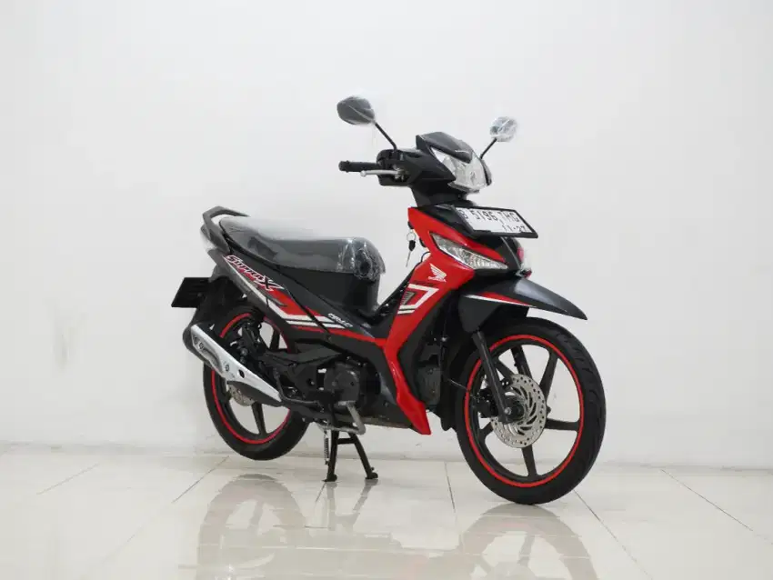 Supra x 125 fi cw bergaransi mesin 5000km