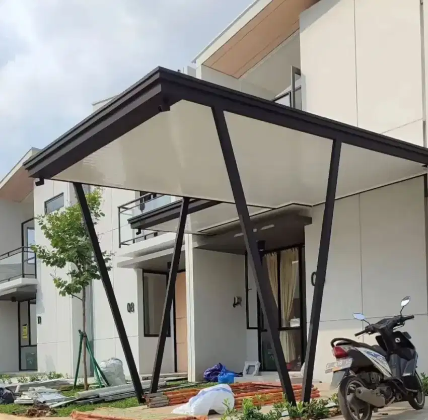 Kanopi atap alderon rangka besi hollow
