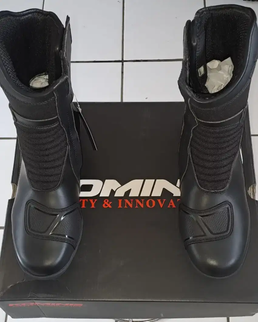 Sepatu Komine BK-092