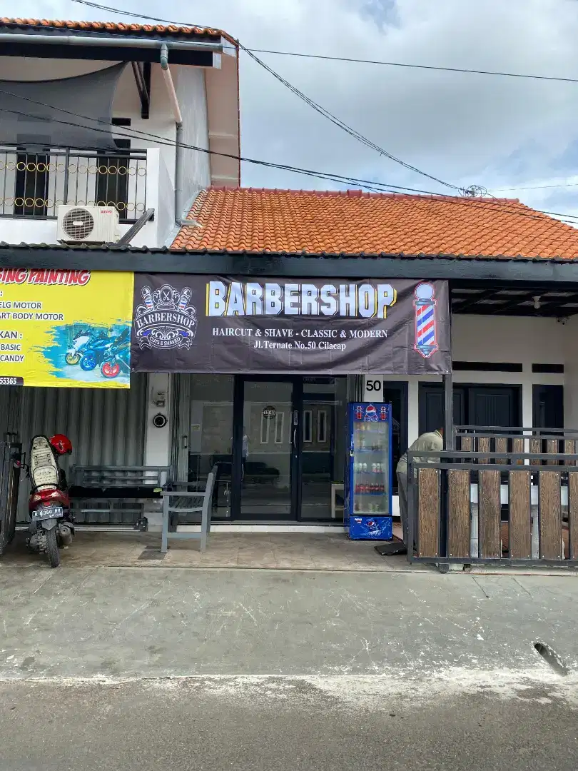 DICARI STYLISH BARBERSHOP DI CILACAP