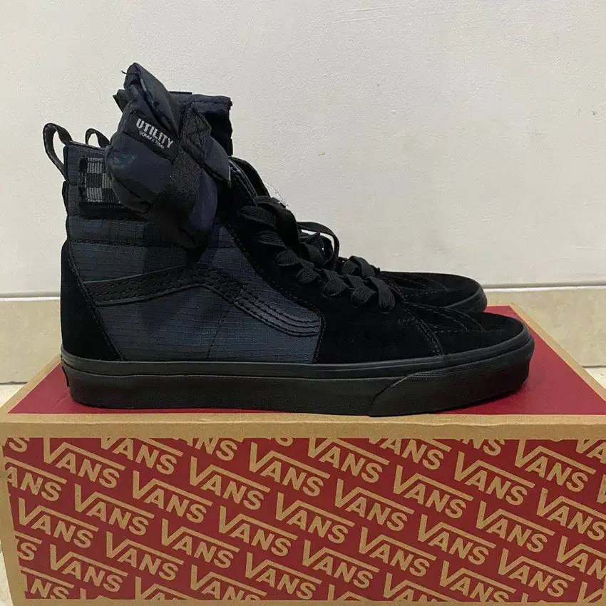 SEPATU VANS SK8Hi CMMNTY TACTICAL UTILITY BLACK