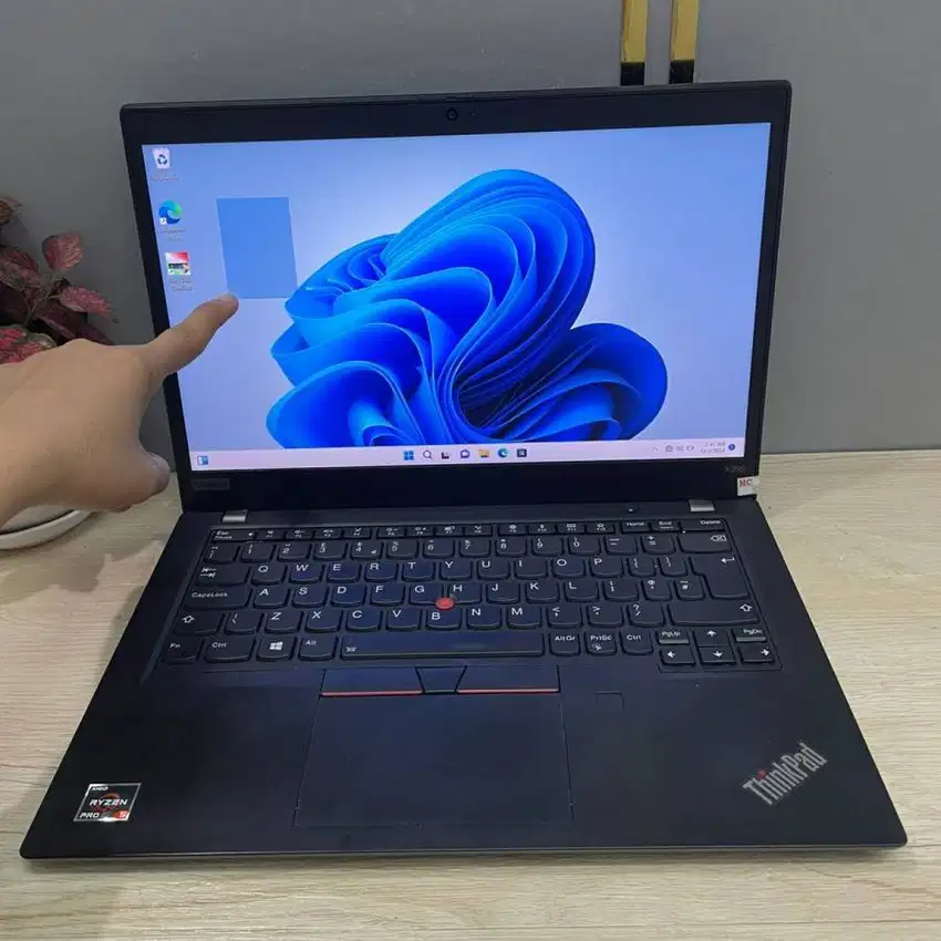 Lenovo Thinkpad X395 AMD Ryzen 5 Pro Touchscreen RAM 16/128GB M-ETM