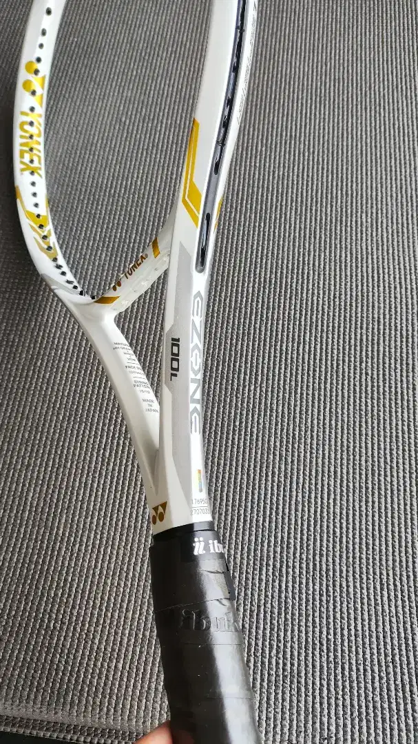 Yonex Ezone 100L Limited Edition-Japan