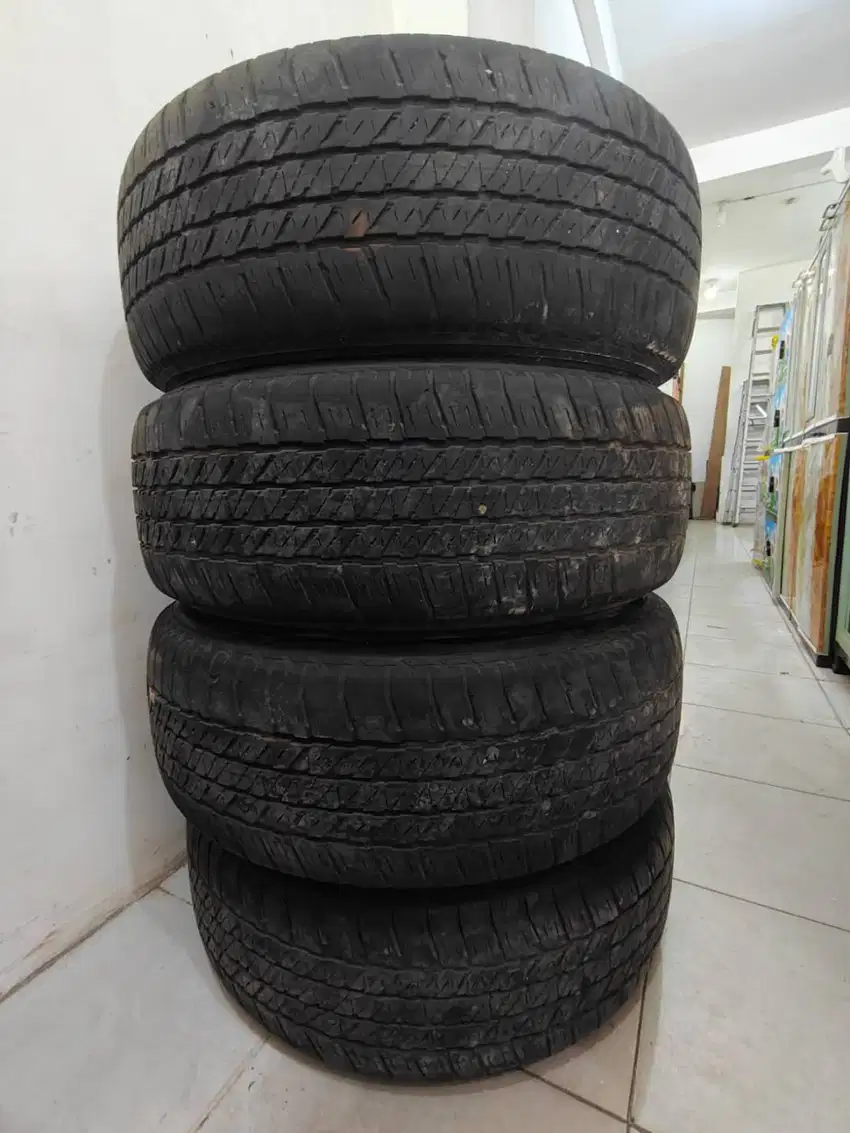 BAN BRIDGESTONE DUELER HT 265/60/18 OEM FORTUNER / HILUX / PAJERO