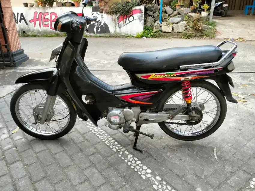 Astrea Legenda thn 2001 plat H Semarang