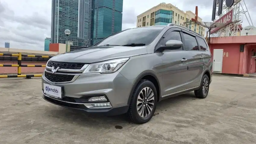 TDP 15Jt Wuling Cortez 1.5 CT L Luxury Plus Bensin-AT 2022 Abu /