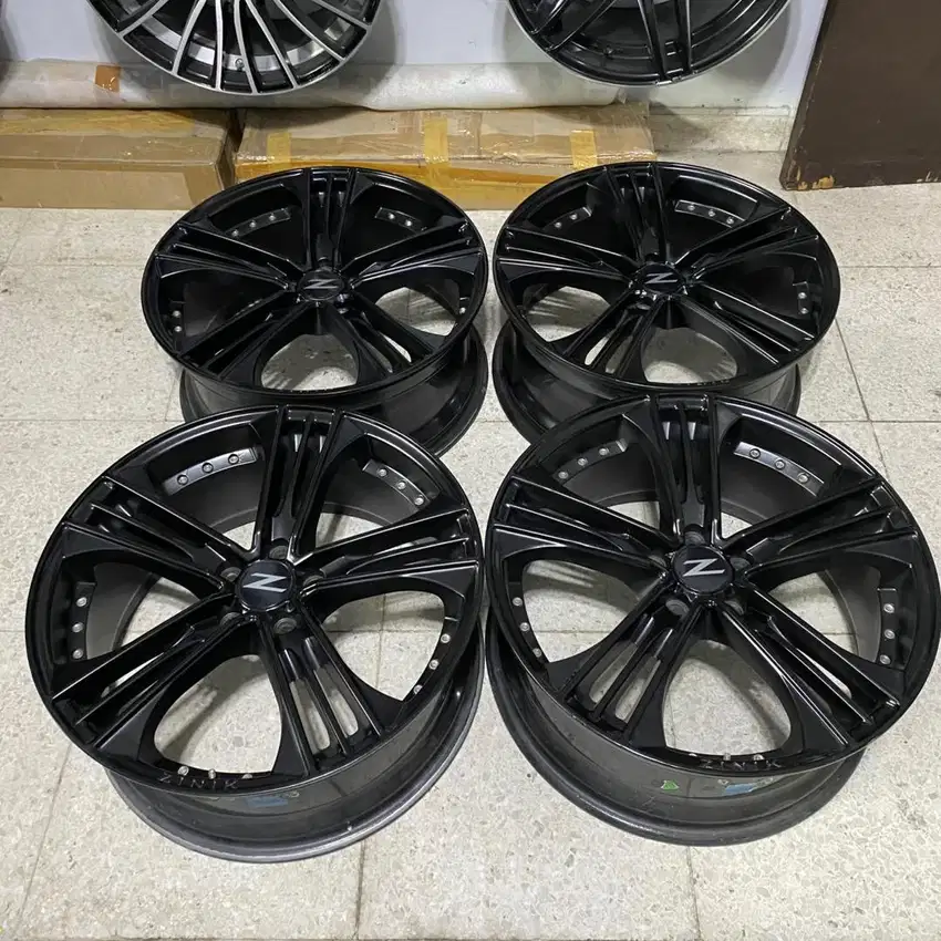 Zinik Z31 Ring 20 5x114 5x112 Velg Original USA Ori America R20