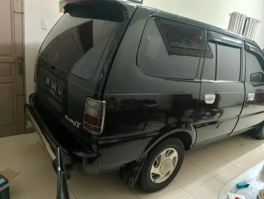 Kijang lgx SOLAR 2000