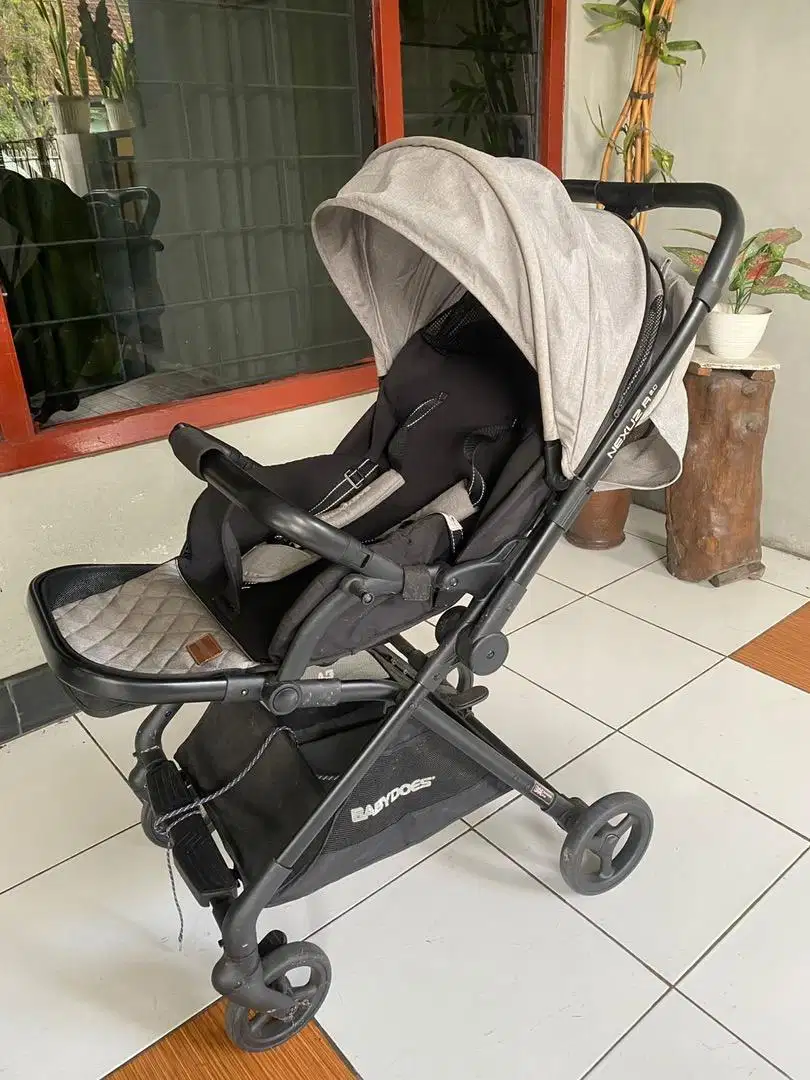 Stroller babydoes baru di pakai 2bulan